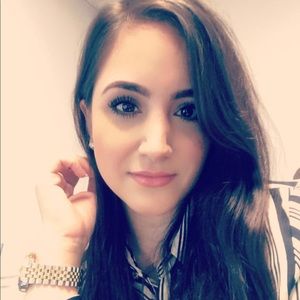 Meet your Posher, Lorena